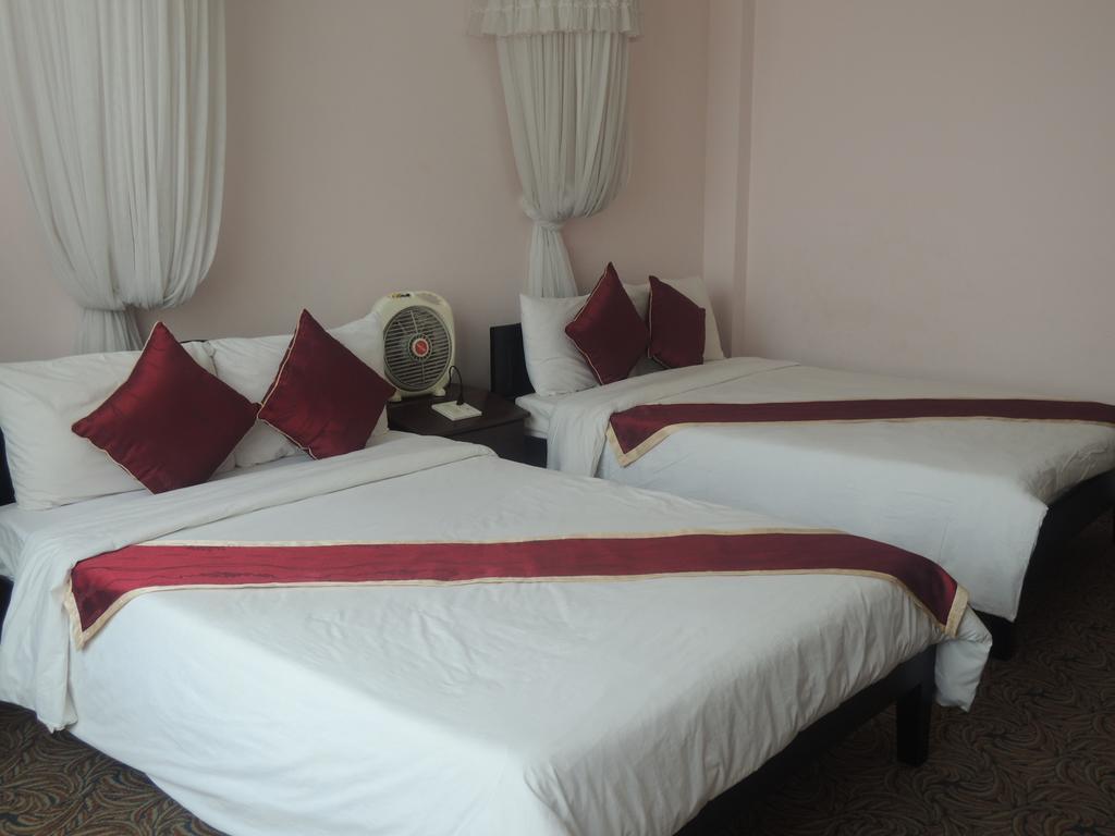 Y Lan Hotel Da Lat Buitenkant foto